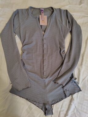 Savage X Fenty Women’s Midnight Cruise  Light Blue & Tan Sleep Romper M